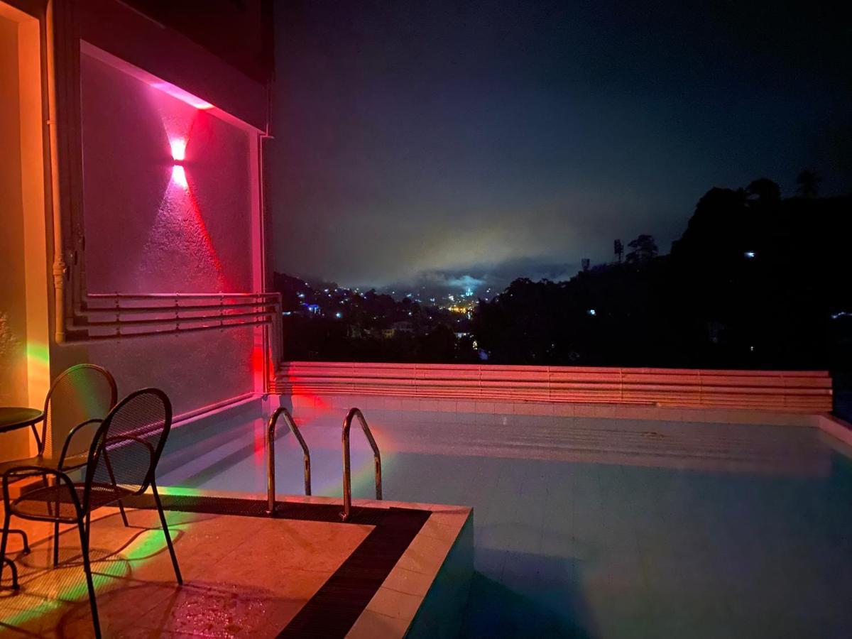Aurelia Inn キャンディー エクステリア 写真