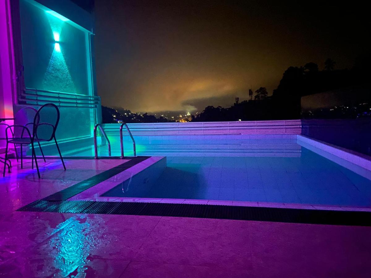Aurelia Inn キャンディー エクステリア 写真
